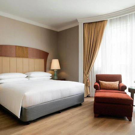 Marriott Executive Apartments Mayfair Bangkok Exterior photo