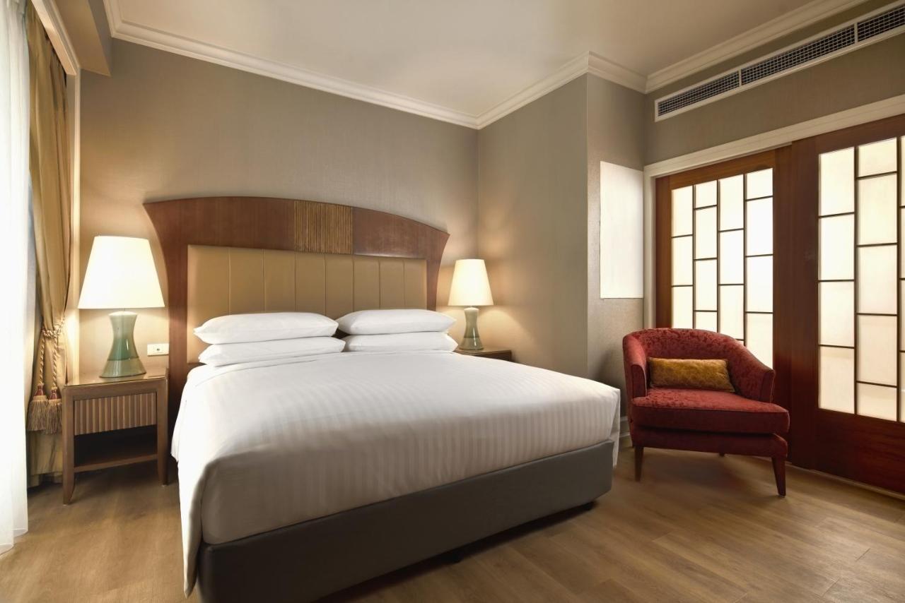 Marriott Executive Apartments Mayfair Bangkok Exterior photo