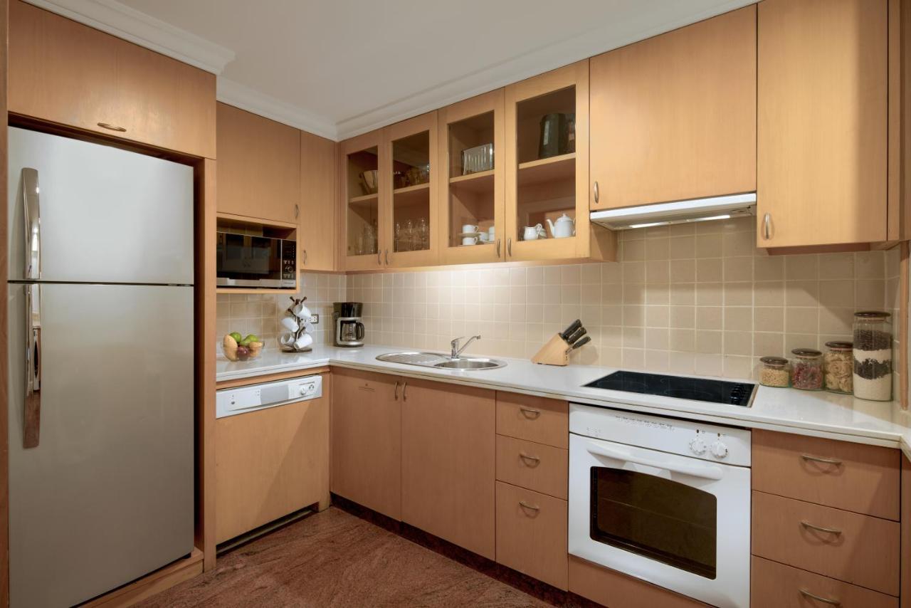 Marriott Executive Apartments Mayfair Bangkok Exterior photo