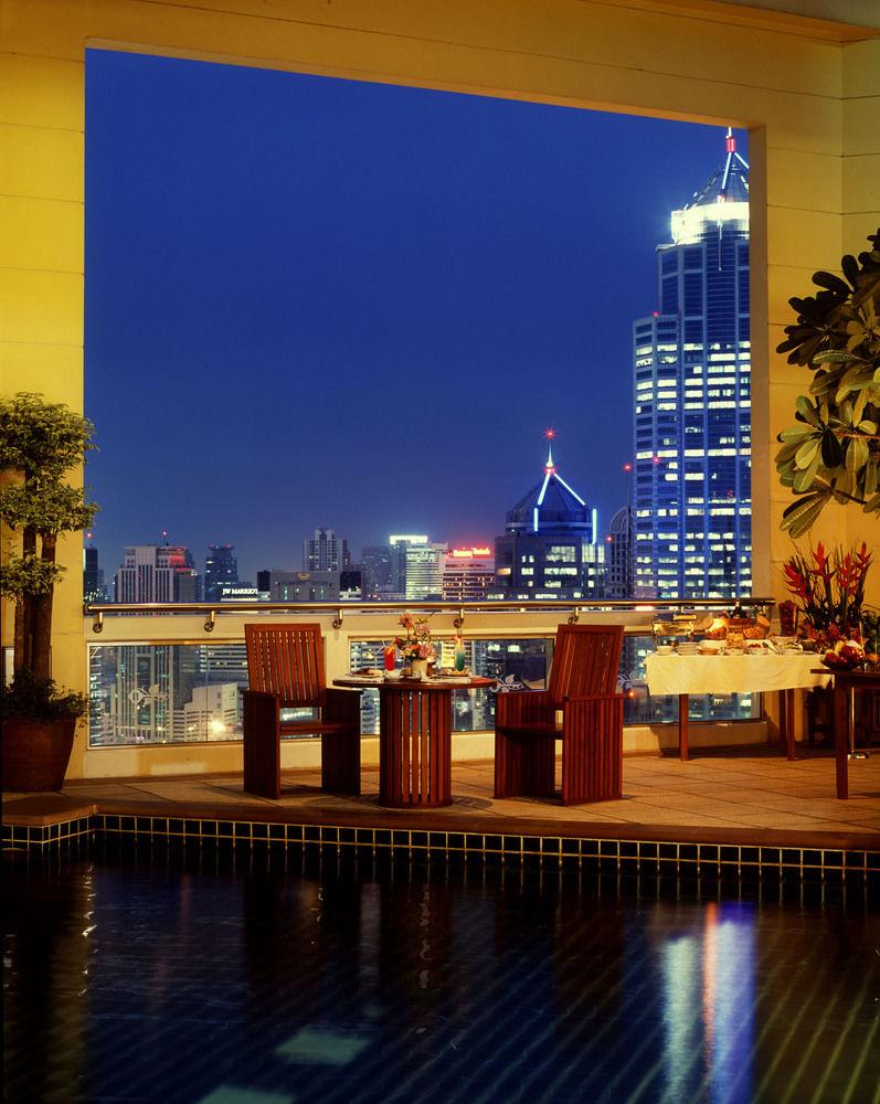 Marriott Executive Apartments Mayfair Bangkok Exterior photo