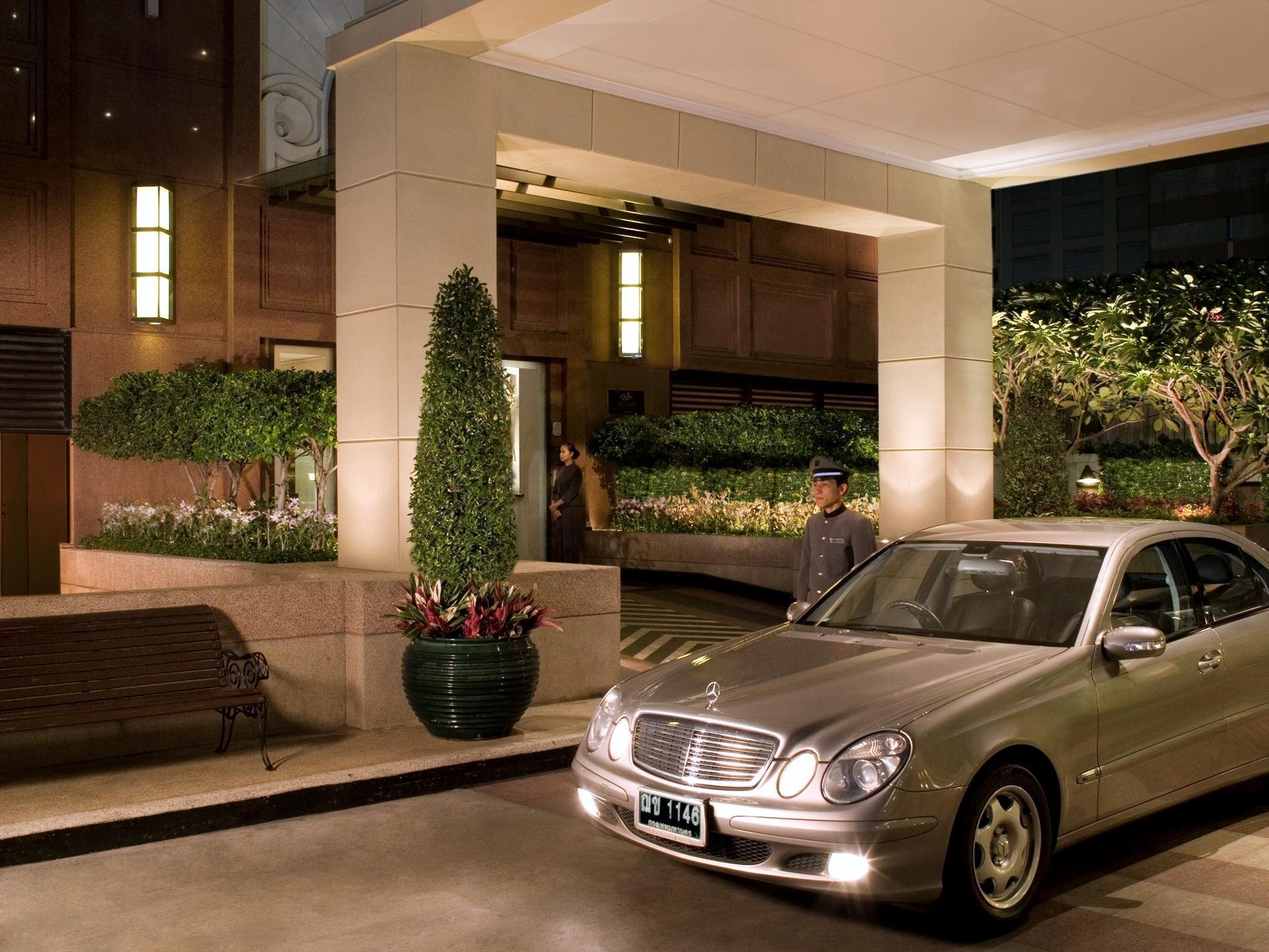 Marriott Executive Apartments Mayfair Bangkok Exterior photo